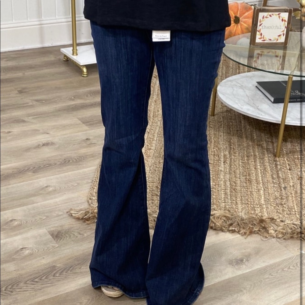 Judy Blue Pull-on Flare